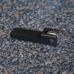 Knurling tool (includes straight form knurl wheel)