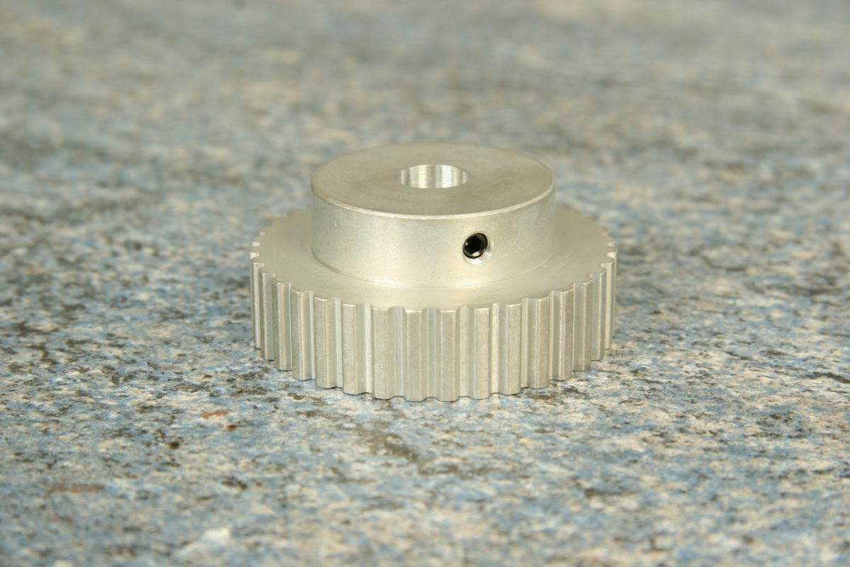 RG85 Slow Speed 36T Reduction Pulley for RG85 – Cowells Small Machine Tools